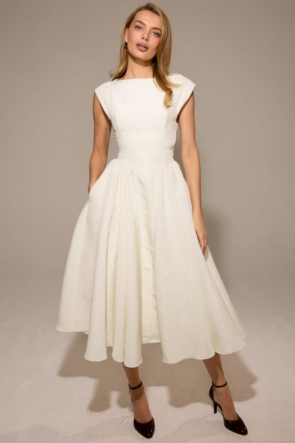Alena dress