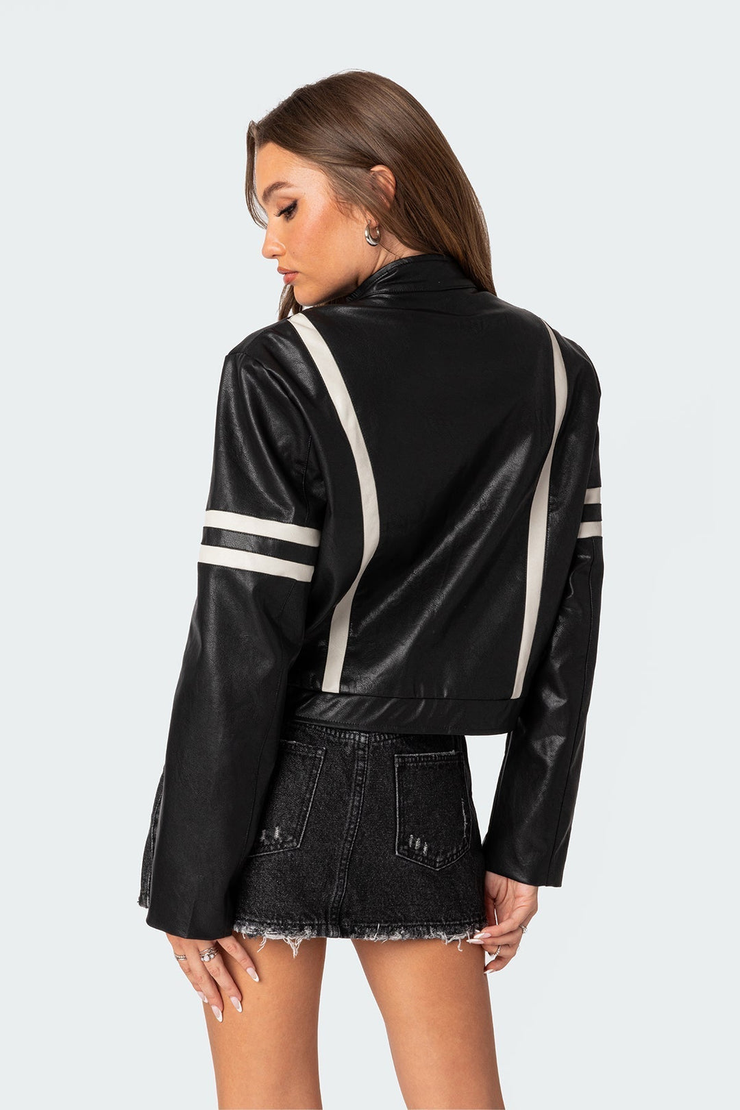 Veste à rayures blanches