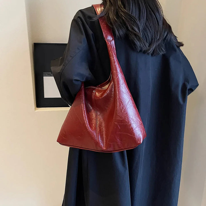 Vintage Grace Shoulder Bag
